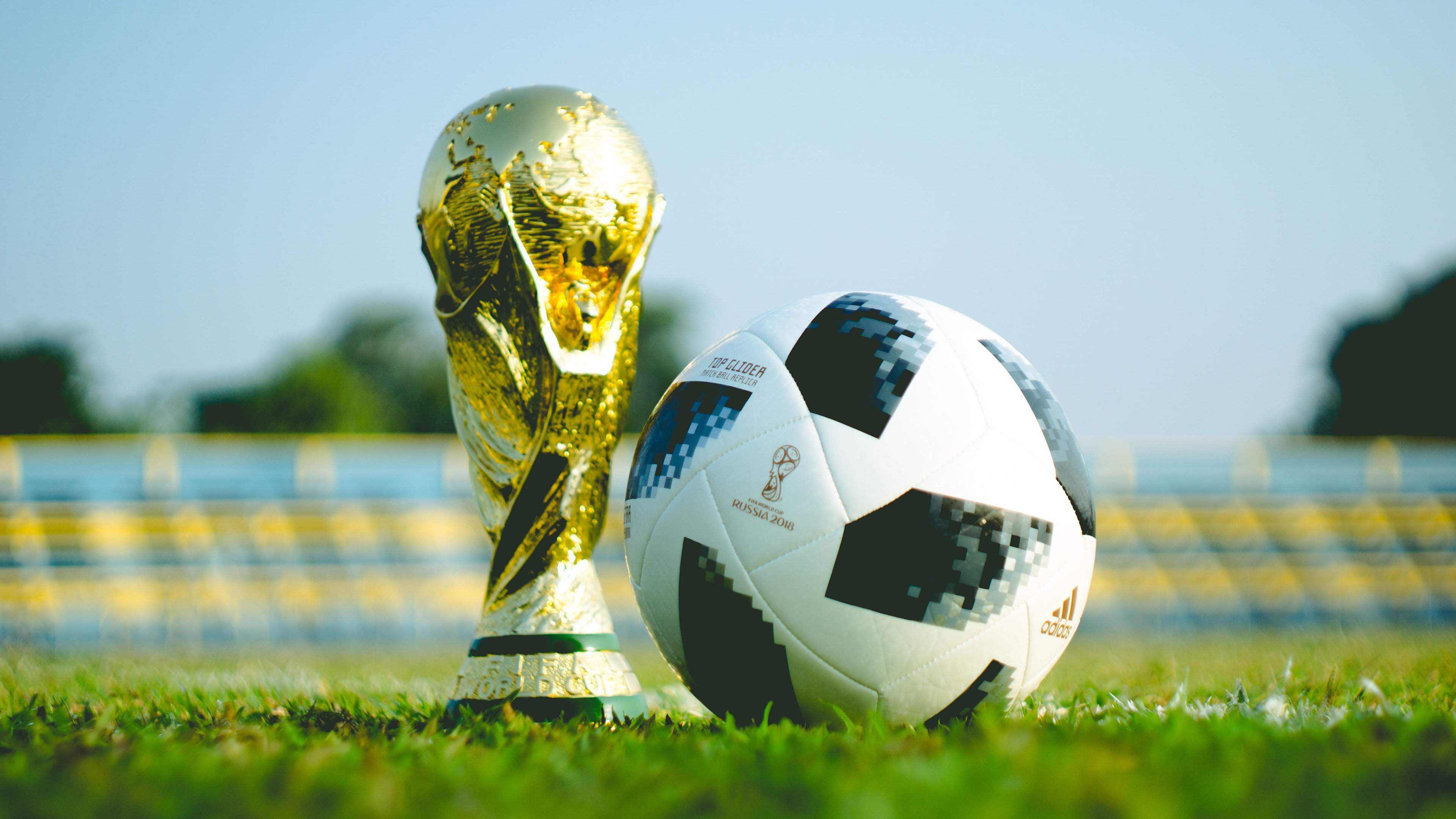 开云体育2026-一战定乾坤,久保建英导演冷门之夜,加拿大战术棋盘上的致命杀招